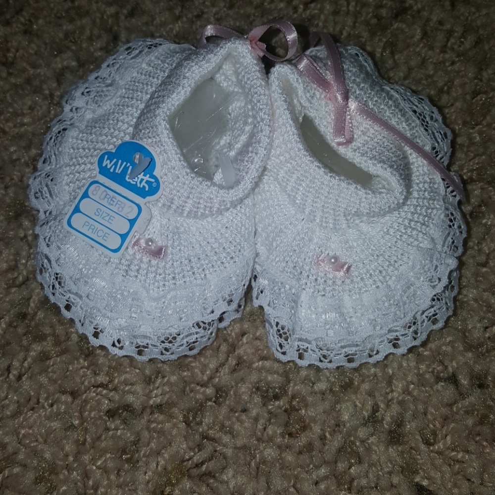 New born shoes NWT (FINAL MARKDOWN)